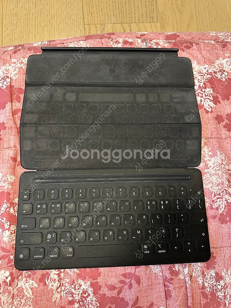 아이패드 9세대 정품 키보드--1